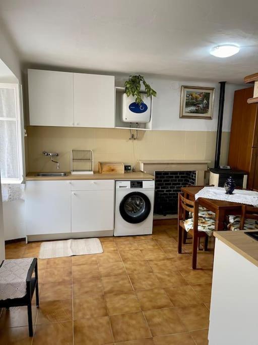 Casa Vacanze Da Meryon Albiano Magra Екстериор снимка
